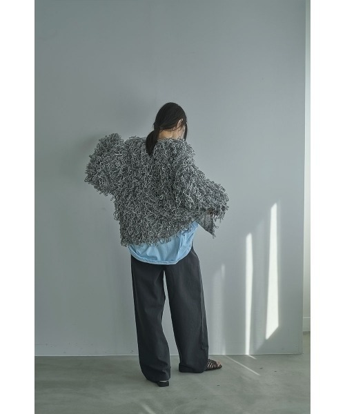 marjour（マージュール）の「MIX LOOP KNIT CARDIGAN（カーディガン/ボレロ・レディース・グレー/ベージュ・M）」の4枚目の写真