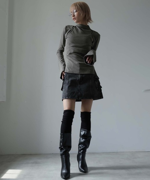 Ulysses（ユリシス）の「カットアウトハイネックカットソー（Tシャツ/カットソー・レディース・ブラック/グレー/ホワイト/キャメル・M/L）」の15枚目の写真