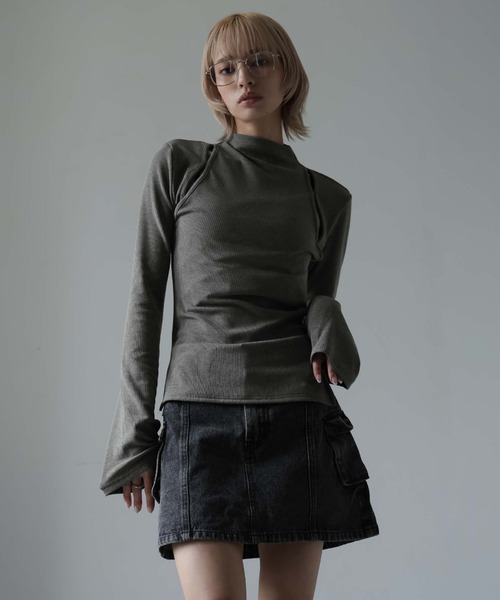 Ulysses（ユリシス）の「カットアウトハイネックカットソー（Tシャツ/カットソー・レディース・ブラック/グレー/ホワイト/キャメル・M/L）」の16枚目の写真