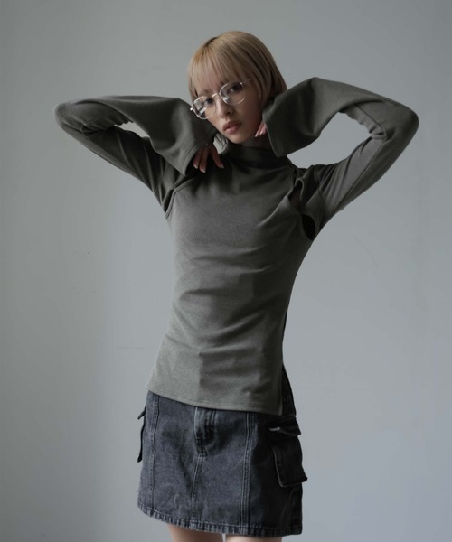 Ulysses（ユリシス）の「カットアウトハイネックカットソー（Tシャツ/カットソー・レディース・ブラック/グレー/ホワイト/キャメル・M/L）」の17枚目の写真