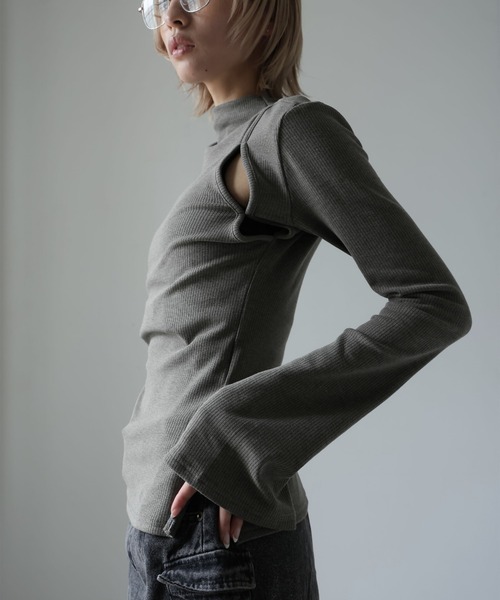 Ulysses（ユリシス）の「カットアウトハイネックカットソー（Tシャツ/カットソー・レディース・ブラック/グレー/ホワイト/キャメル・M/L）」の22枚目の写真