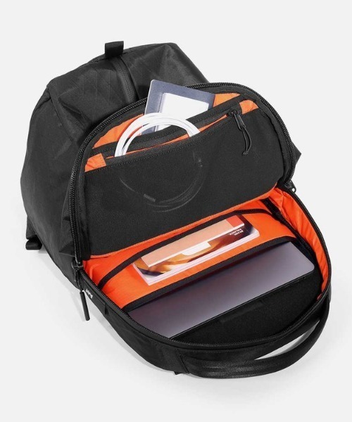 Aer（エアー）の「Aer（エアー）Fit Pack 3 X-Pac AER-91018（バックパック/リュック・メンズ・ブラック・F）」の14枚目の写真