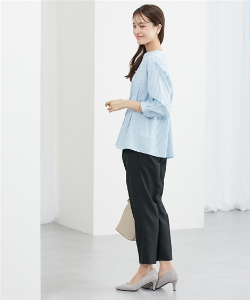 7days Life Styling(セブンデイズライフスタイリング)の「パール調ボタンタックペプラムシャツ(シャツ/ブラウス・レディース・ブルー系/ホワイト系・S/M/L/LL/3L)」の6枚目の写真