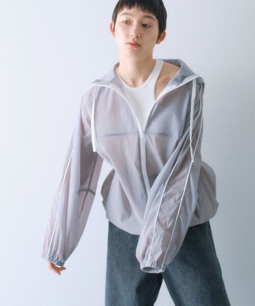CODE A（コードエー）の「sheer sporty blouson（ブルゾン・レディース・ブラック/ホワイト/グレー・00）」の4枚目の写真