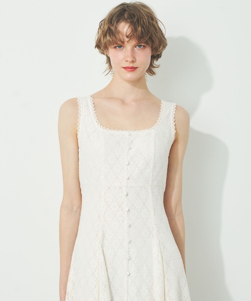 ME COUTURE（ミークチュール）の「ポワンティエフルール