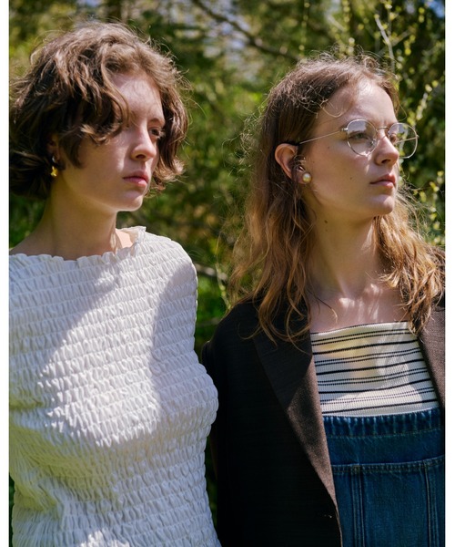 Mila Owen（ミラオーウェン）の「シャーリングブラウス（Tシャツ/カットソー・レディース・レッド/ホワイト/チャコールグレー/その他・1/0）」の6枚目の写真