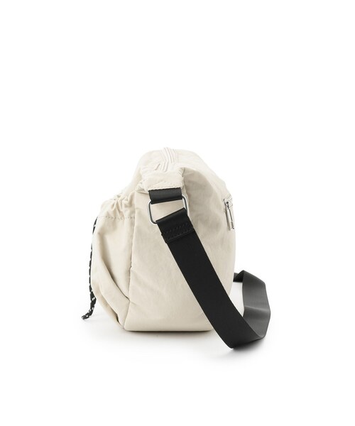 grove（グローブ）の「ドロストポケットナイロンショルダー（ショルダーバッグ・レディース・ライトベージュ/ダークグレー/ブラック/ライトグリーン・00）」の19枚目の写真