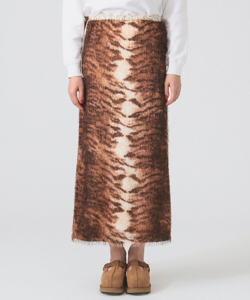 Ray BEAMS（レイビームス）の「フリンジ ファー タイトスカート（スカート・レディース・ブラック/ダークブラウン・ONE SIZE）」の17枚目の写真