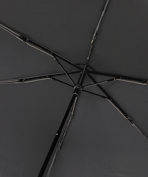 Traditional Weatherwear（トラディショナルウェザーウェア）の「《WEB限定/追加》TRADITIONAL WEATHERWEAR LIGHT WEIGHT UMBRELLA 晴雨兼用傘（折りたたみ傘・レディース・シルバー/ゴールド・FREE）」の14枚目の写真