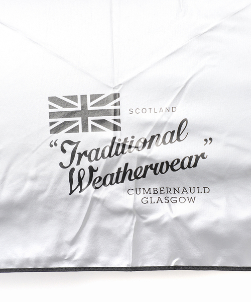 Traditional Weatherwear（トラディショナルウェザーウェア）の「《WEB限定/追加》TRADITIONAL WEATHERWEAR LIGHT WEIGHT UMBRELLA 晴雨兼用傘（折りたたみ傘・レディース・シルバー/ゴールド・FREE）」の17枚目の写真