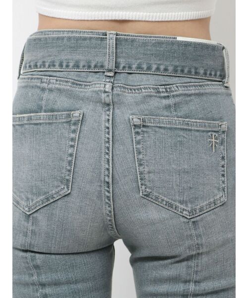 GYDA（ジェイダ）の「ハイウエストBACKレースアップフレアデニムパンツ（デニムパンツ・レディース・ブラック/ライトブルー・X-SMALL/SMALL/MEDIUM）」の12枚目の写真