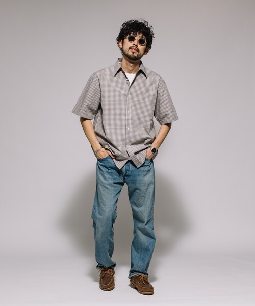 FREAK'S STORE(フリークスストア)の「タイプライター レギュラーカラー ショートスリーブ チェックシャツ/リラックスフィット(シャツ/ブラウス・メンズ・ブラウン/ベージュ/ブラック・LARGE/MEDIUM/SMALL)」の17枚目の写真