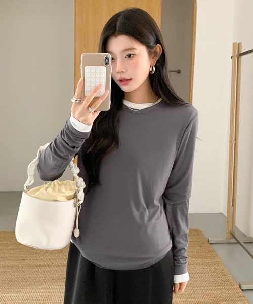 by LEGNA(バイレグナ)の「ラウンドヘム カットソー|長め丈 薄手ストレッチ(Tシャツ/カットソー・レディース・オフホワイト/杢グレー/チャコール/ライトイエロー/ブラック・FREE)」の20枚目の写真