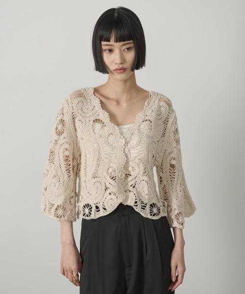 AIC.(エーアイシー)の「クロシェスカラップショートカーディガン(カーディガン/ボレロ・レディース・キナリ/ブラック・FREE)」の8枚目の写真