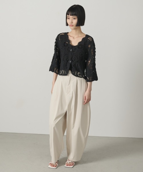 AIC.(エーアイシー)の「クロシェスカラップショートカーディガン(カーディガン/ボレロ・レディース・キナリ/ブラック・FREE)」の4枚目の写真