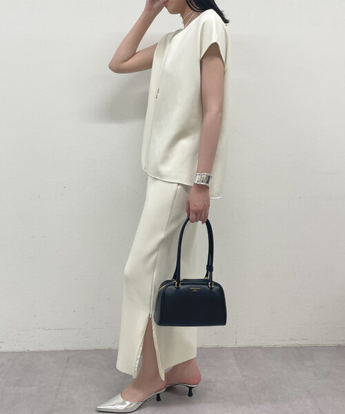 LOUNGEDRESS（ラウンジドレス）の「ポンチフレンチプルオーバー（Tシャツ/カットソー・レディース・アイボリー/ブラック・FREE）」の19枚目の写真