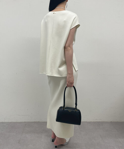 LOUNGEDRESS（ラウンジドレス）の「ポンチフレンチプルオーバー（Tシャツ/カットソー・レディース・アイボリー/ブラック・FREE）」の20枚目の写真