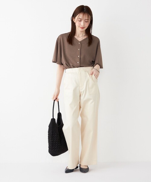 SHIPS Colors(シップス カラーズ)の「SHIPS Colors:〈手洗い可能〉リネンライク フレアスリーブ トップス(Tシャツ/カットソー・レディース・カーキ/ネイビー・ONE SIZE)」の18枚目の写真
