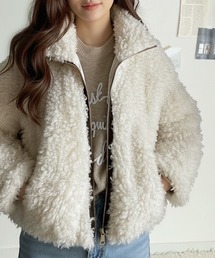 mily bilet(ミウィビレット)の【mily bilet】ふわふわのボリューム感♪フェイクレザーテープ使いプードルファーブルゾン(ブルゾン)