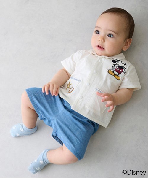 petit main（プティマイン）の「【Disney】開衿シャツセットアップ（その他ベビーウェア・キッズ・キナリ/カラフル・80ｃｍ/70cm）」の2枚目の写真