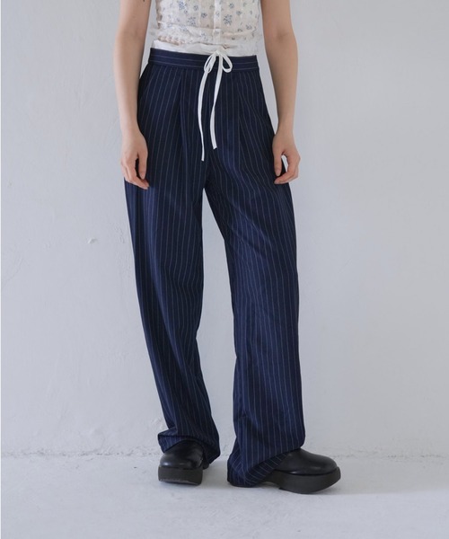 Uenui（ウニュイ）の「ストライプ ワイド パンツ（その他パンツ・レディース・グレー/ネイビー・FREE）」の16枚目の写真