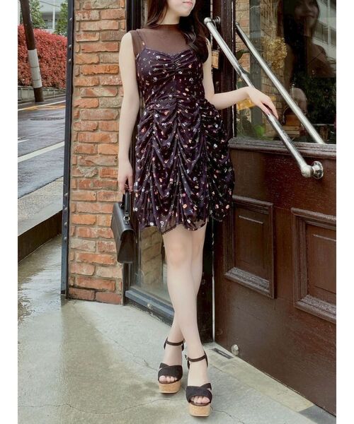 dazzlin ギャザーリボンミニワンピース ピンク(花柄) Mサイズ dazzlin ギャザーリボンミニワンピース ピンク(花柄) Mサイズ