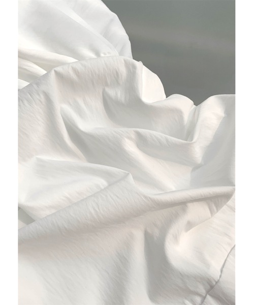 SALTMINT(ソルトミント)の「《韓国ファッション》2wayぺプラムチューブトップ-上品カジュアルな大人の一枚-(チューブトップ・レディース・ホワイト/ブラック/ベージュ/ホワイト×ブラック・FREE)」の15枚目の写真