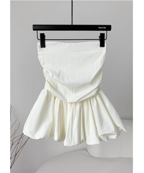 SALTMINT(ソルトミント)の「《韓国ファッション》2wayぺプラムチューブトップ-上品カジュアルな大人の一枚-(チューブトップ・レディース・ホワイト/ブラック/ベージュ/ホワイト×ブラック・FREE)」の10枚目の写真