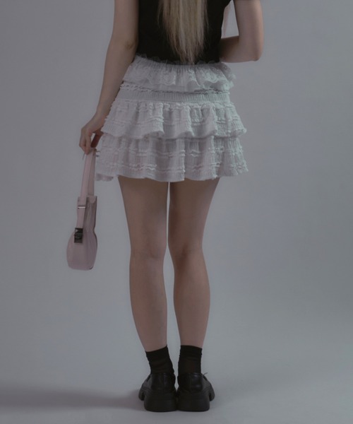 tinkerend(ティンカーエンド)の「Frilled Tiered Mini Skirt / ティアードフリルミニスカート バレエコア フリルレース(スカート・レディース・アイボリー/ホワイト/ブラック・FREE)」の7枚目の写真