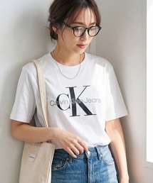 Calvin Klein（カルバン・クライン）の「【Calvin Klein/カルバンクライン】CORE MONOLOGO JEANS TEE/ CK ロゴ クルーネック 半袖Tシャツ（Tシャツ/カットソー）」
