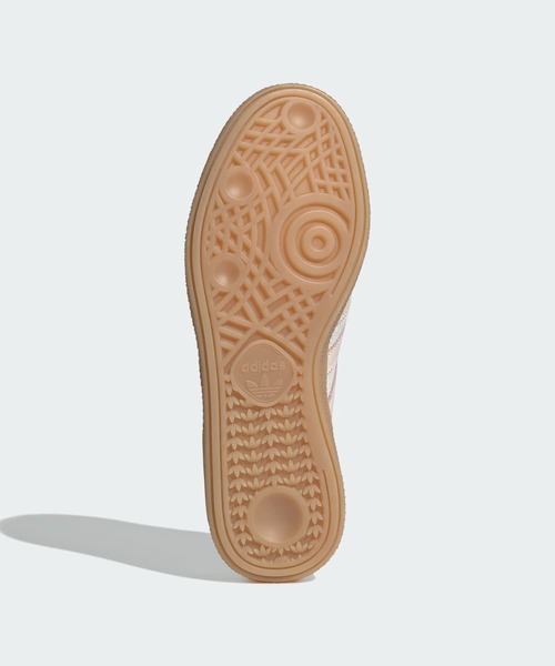 adidas（アディダス）の「HANDBALL SPEZIAL W / ハンドボールスペツィアル スニーカー アディダスオリジナルス adidas Originals（スニーカー・レディース・グレー/ピンク・22.0cm/22.5cm/23.0cm/23.5cm/24.0cm/24.5cm/25.0cm/25.5cm/26.0cm/26.5cm/27.0cm/27.5cm/28.0cm/28.5cm）」の4枚目の写真