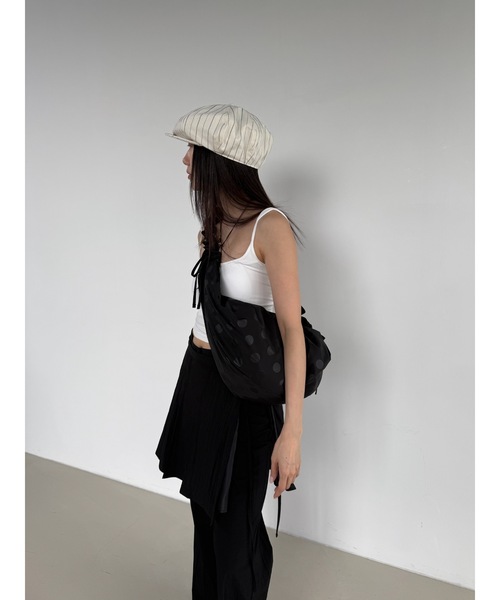 Didot.showroom（ディドット ショールーム）の「ワントーンドットクロスバッグ（ボディバッグ/ウエストポーチ・レディース・ブラック・FREE）」の4枚目の写真