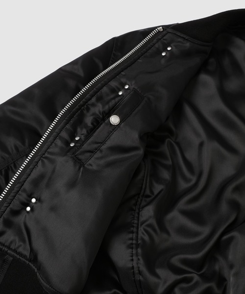 COMME des GARCONS HOMME(コム デ ギャルソン・オム)の「TWILL HOOK MILITARY JACKET(ブルゾン・メンズ・ブラック・L/M/S/XS)」の3枚目の写真