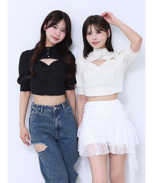 EATME ビジューボタンデコルテリブTOP EATME（イートミー）の「ビジューボタンデコルテリブTOP（ニット