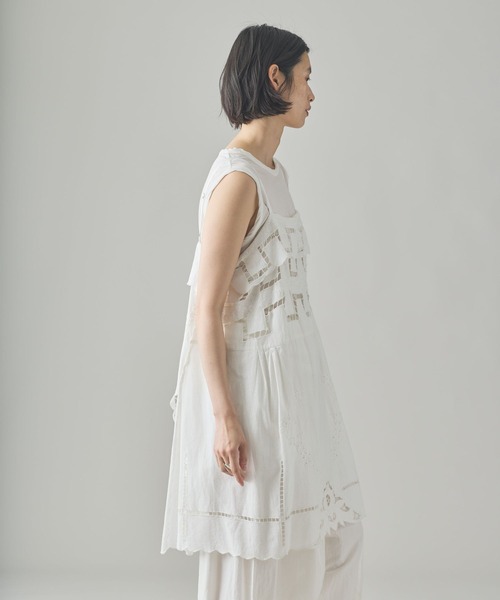 Curensology（カレンソロジー）の「Curensology(カレンソロジー)/カットワーククロスブラウス（シャツ/ブラウス・レディース・ホワイト/ブラック・FREE）」の3枚目の写真