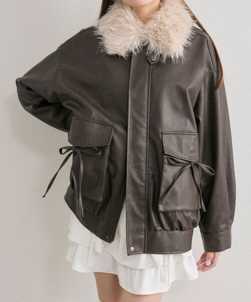 OLIVE des OLIVE(オリーブデオリーブ)の「【ファー取り外し可能】ファーティペットエコレザーブルゾン(ライダースジャケット・レディース・ブラック/ブラウン/アイボリー・FREE)」の9枚目の写真