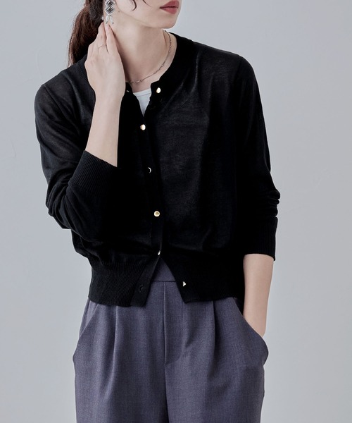 etoll.(エトル)の「UVカットクルーネックシアーカーディガン(カーディガン/ボレロ・レディース・レッド/ブラック/ネイビー/グレー/オフホワイト・M)」の1枚目の写真