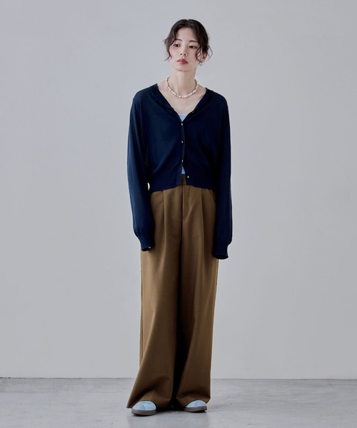 etoll.(エトル)の「UVカットクルーネックシアーカーディガン(カーディガン/ボレロ・レディース・レッド/ブラック/ネイビー/グレー/オフホワイト・M)」の19枚目の写真