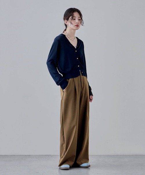 etoll.(エトル)の「UVカットクルーネックシアーカーディガン(カーディガン/ボレロ・レディース・レッド/ブラック/ネイビー/グレー/オフホワイト・M)」の20枚目の写真