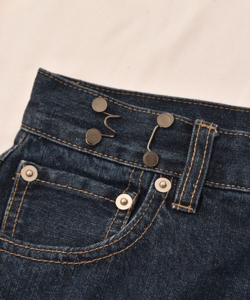 VIBGYOR Women（ヴィブジョー　ウィメン）の「【urge select】シンプルボタン ウェスト調節フック【同色2個セット】（ベルト・レディース・アンティークゴールド/ゴールド/ガンメタ/シルバー・FREE）」の5枚目の写真