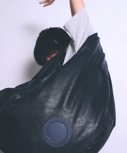 a2o（エーツーオー）の「【a2o】アーマーショルダーバッグ（ショルダーバッグ・メンズ・ブラック/シルバー・FREE）」の7枚目の写真