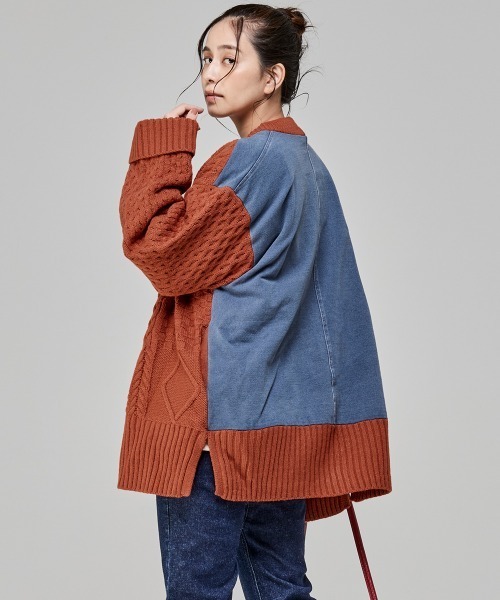 KRIFF MAYER Lady's Collection(クリフメイヤーレディースコレクション)の「【体系カバー】デニムドッキングカーデ(カーディガン/ボレロ・レディース・ライトグレー/チャコール/ベージュ/オレンジ・LARGE/MEDIUM)」の1枚目の写真