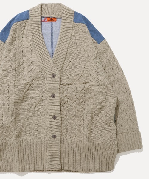 KRIFF MAYER Lady's Collection(クリフメイヤーレディースコレクション)の「【体系カバー】デニムドッキングカーデ(カーディガン/ボレロ・レディース・ライトグレー/チャコール/ベージュ/オレンジ・LARGE/MEDIUM)」の2枚目の写真