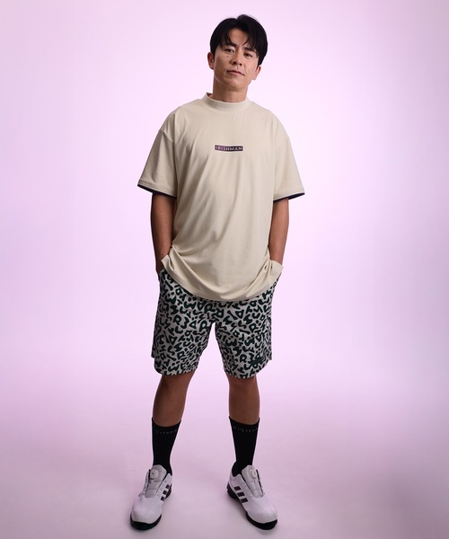 IRISHMAN(アイリッシュマン)の「【AURORA REFLECT】signature logo mock neck pullover / 光るモックネックプルオーバー(UNISEX)(Tシャツ/カットソー・メンズ・ライトグレー/ベージュ/グレー・L/M/S/XL)」の6枚目の写真
