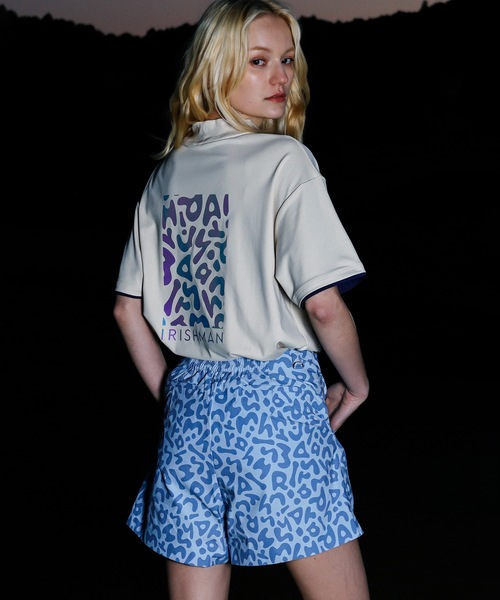 IRISHMAN(アイリッシュマン)の「【AURORA REFLECT】signature logo mock neck pullover / 光るモックネックプルオーバー(UNISEX)(Tシャツ/カットソー・メンズ・ライトグレー/ベージュ/グレー・L/M/S/XL)」の15枚目の写真
