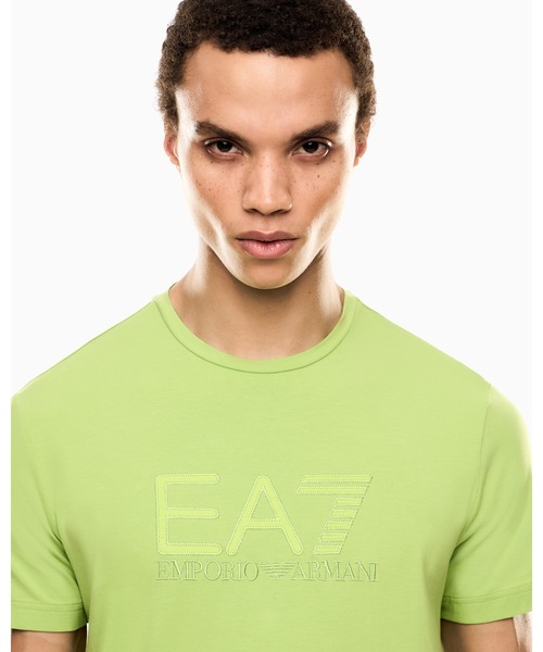 EMPORIO ARMANI EA7(エンポリオアルマーニイーエーセブン)の「<オンライン限定>【エンポリオ アルマーニ EA7】Visibility 半袖Tシャツ コットン ストレッチジャージー(Tシャツ/カットソー・メンズ・ブラック×ホワイト/コバルトブルー/ライトグリーン/ブルーグリーン・SMALL/MEDIUM/LARGE/X-LARGE/XX-LARGE/X-SMALL/XX-SMALL/XXX-LARGE)」の3枚目の写真