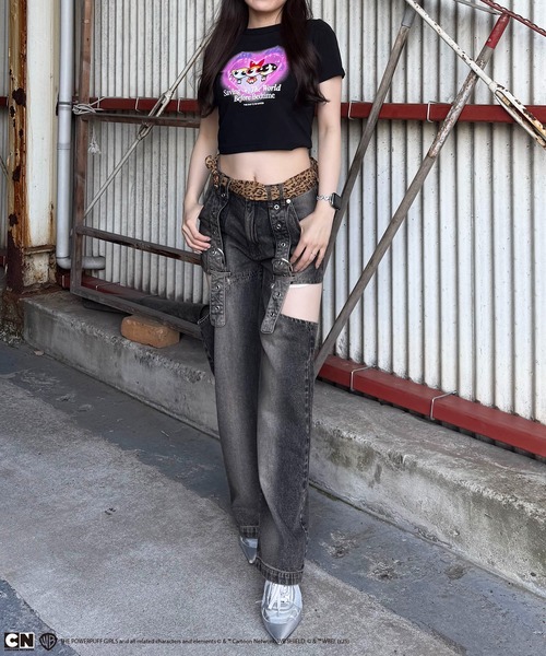 4GEEKS BY SPIRALGIRL（フォーギークスバイスパイラルガール）の「【THE POWERPUFF GIRLS/パワーパフ ガールズ】ショート丈Tシャツ（Tシャツ/カットソー・レディース・ピンク/ホワイト/ブラック・FREE）」の11枚目の写真