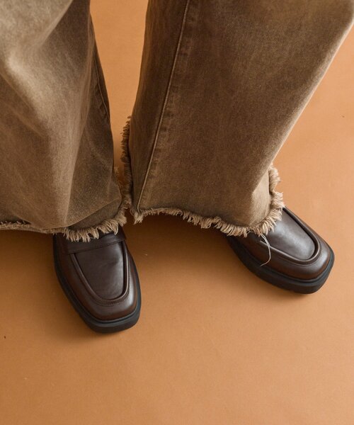 mystic（ミスティック）の「ボリュームソールローファー（ローファー・レディース・ブラック/ブラウン・38/36/37）」の16枚目の写真