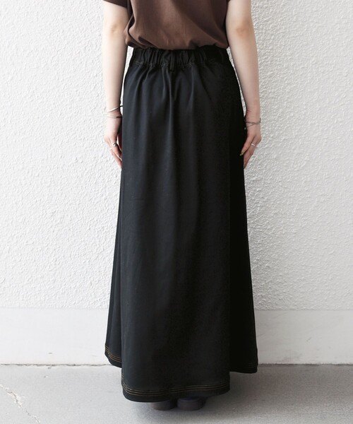 SHIPS any（シップス エニィ）の「SHIPS any:〈洗濯機可能〉チノ ステッチ フレア ロング スカート（スカート・レディース・ブラック/ベージュ/ベージュ系その他/ブラック系・36/38）」の14枚目の写真