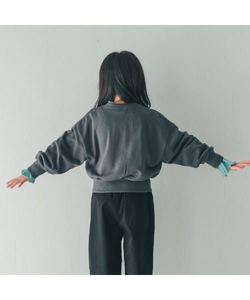 NHT（エヌエイチティー）の「エヌエイチティー cat　ドルマンショートトレーナー（スウェット・キッズ・チャコールグレー/アイボリー/ラベンダー・120cm/110cm/160cm/150cm/140cm/130cm）」の6枚目の写真